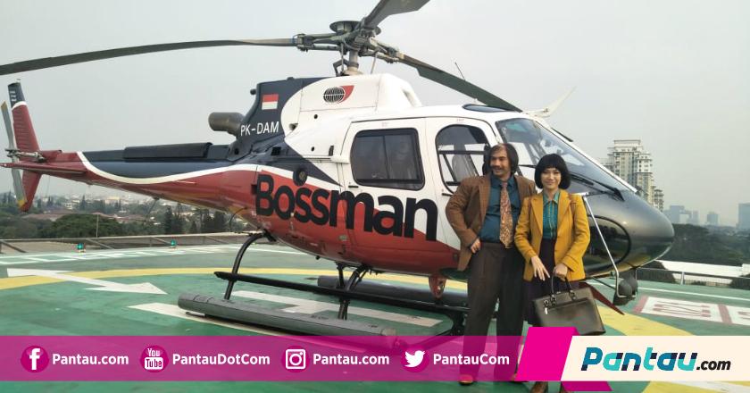 Turun dari Helikopter, Reza Rahadian Bergaya Bossman
