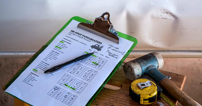 Gokil! Pria Kanada Ini Nekat Ganti Kelamin Demi Asuransi Mobil Rendah