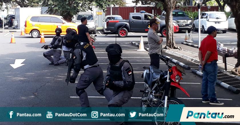 Polres Jaksel Gelar Simulasi Pengamanan Asian Games Anti Teror di Venue Golf