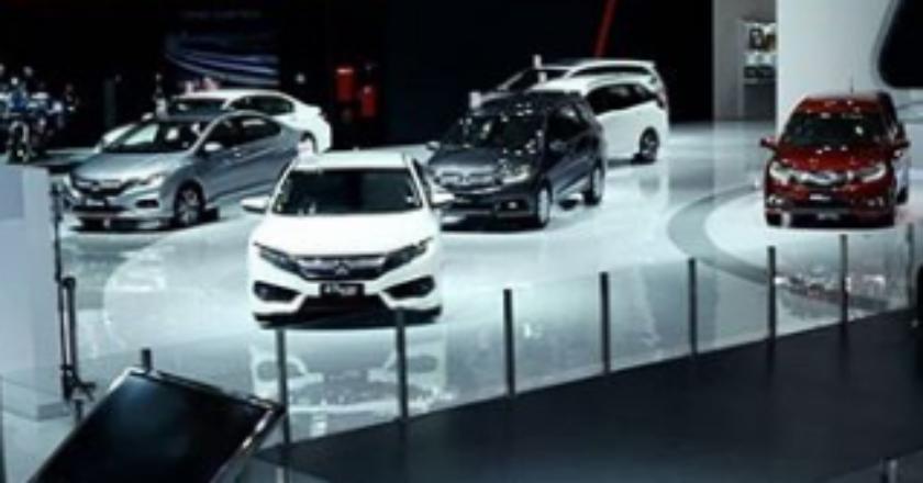 Update Deretan Harga Mobil 'Sejuta Umat' di GIIAS 2018 untuk Millennials