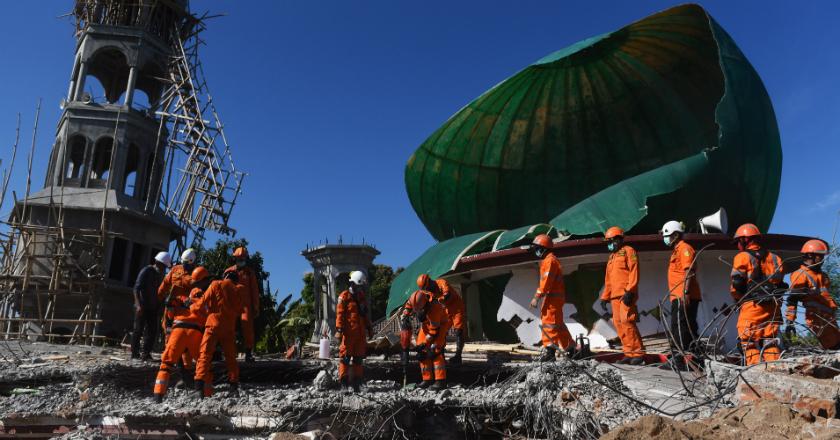 Persija-Persib 'Kompak' Ungkapkan Belasungkawa untuk Korban Gempa Lombok
