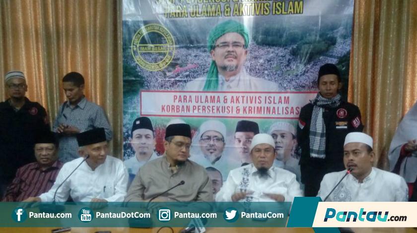 Beredar Video Persiapan Rizieq di Bandara Jeddah Menuju Indonesia