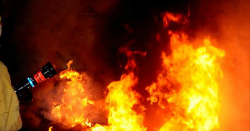 Dua Sekolah Putri Dibakar Gerombolan Orang Tak Dikenal, Polisi Olah TKP