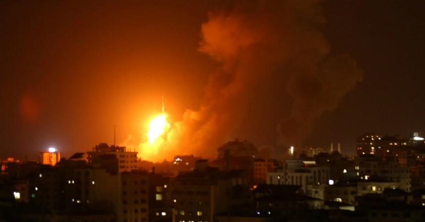 Balas Serangan Hamas, Israel Tembak Rudal di 20 Titik Jalur Gaza