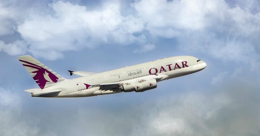 Jadi Official Partner Asian Games, Qatar Airways 'Mejeng' di Stadion Sepak Bola