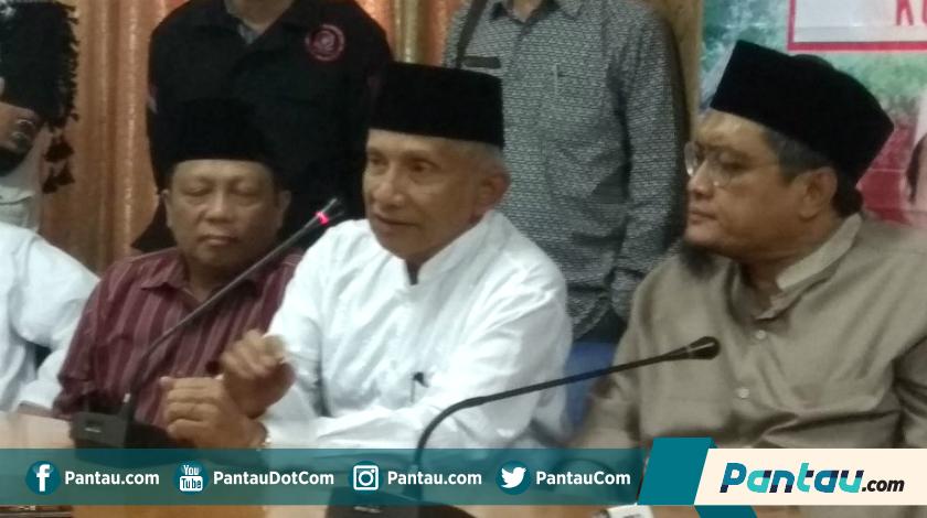Pasang Badan Buat Rizieq, Amien Rais ke Jokowi: Jangan Macam-macam!
