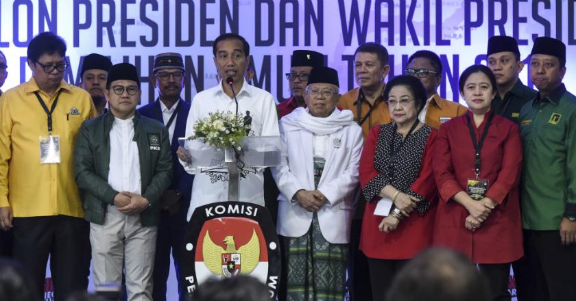 Jokowi Beri Ucapan Selamat atas Pencalonan Prabowo-Sandiaga