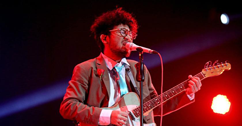 Kunto Aji Rilis Album Baru Bertajuk 'Overthinker'