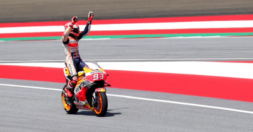 Marc Marquez Rebut 'Pole Position' GP Austria, Rossi Tercecer di Posisi 14