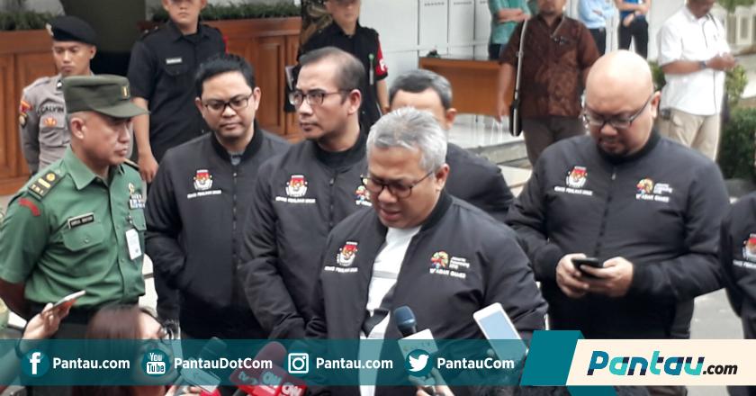 Turut Awasi Tes Kesehatan, KPU Enggan Bicara Kemungkinan Paslon Tak Lolos