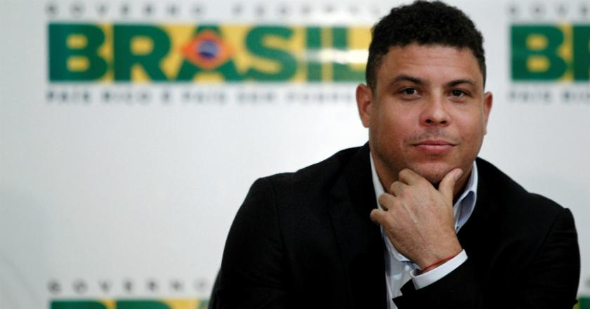 Alami Pneumonia, Legenda Sepak Bola Ronaldo Dirawat