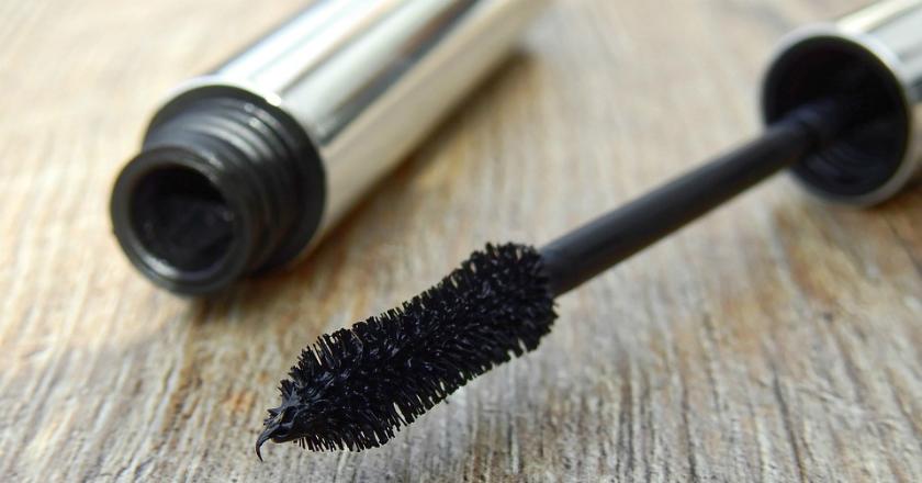 Kenali Jenis Maskara dengan Masing-Masing Fungsinya