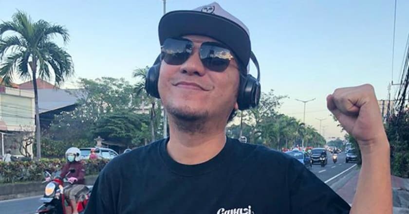 Kisah Asmara Gading Marten Saat Masih Jadi Paskibraka