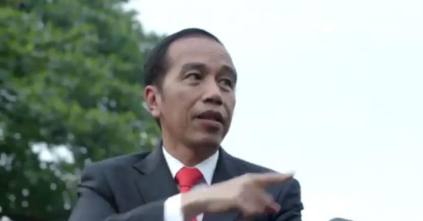 Gokil! Presiden Jokowi Beraksi Naik Motor di Pembukaan Asian Games 2018