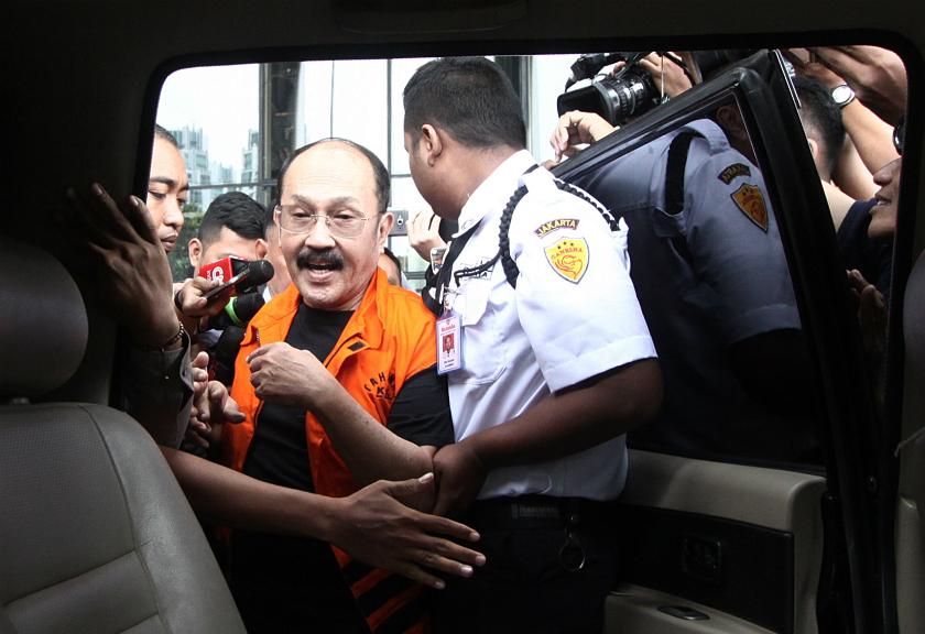 Usai Jemput Paksa, KPK Langsung Tahan Fredrich Yunadi