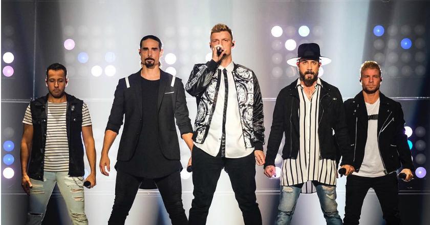 14 Penggemarnya Terluka Karena Badai, Backstreet Boys Batalkan Konser