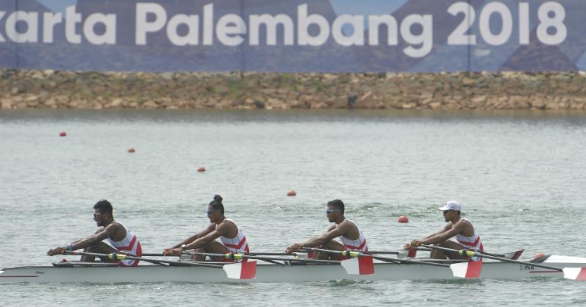 Menpora Terharu dengan Perjuangan Tim Rowing Indonesia