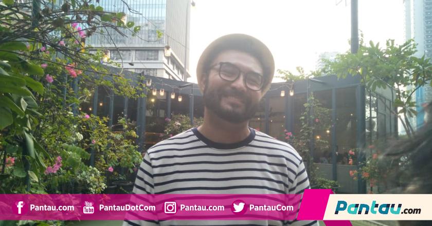 Surya Saputra Ungkap Perannya dalam Film 'Milly & Mamet'