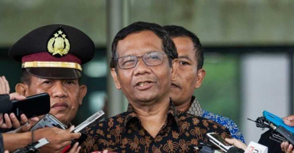 Ini Kata Mahfud MD Soal Kasus Ibu-Ibu Kampanye Hitam Jokowi