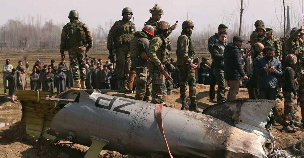 Hubungan dengan Pakistan Memanas, India Tutup Bandara di Negara Bagian