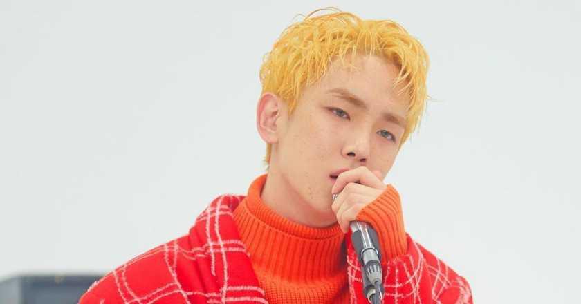 Akan Tinggalkan Sementara Penggemarnya, Key SHINee Beri Kado