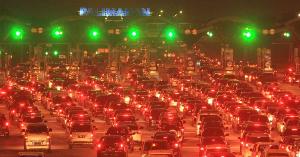 Pengusaha: Sopir Masuk Tol Rp700 Ribu, Keluar Tol Hemat Rp500 Ribu