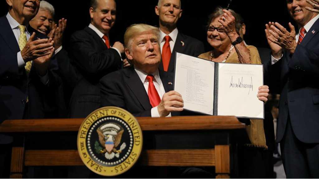 Menilik Sanksi AS untuk Kuba Bertajuk 'Helms-Burton Act'