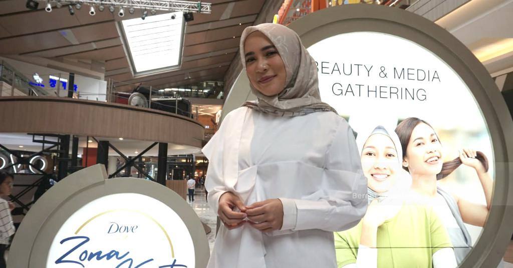 5 Tips Hijab Traveler Anti-Ribet Ala Fitri Tropica