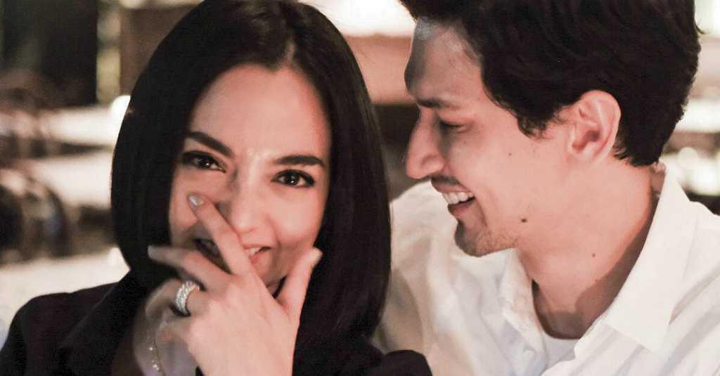 Digosipkan Pacaran, Dimas Beck Siap Nikahi Ririn Ekawati?