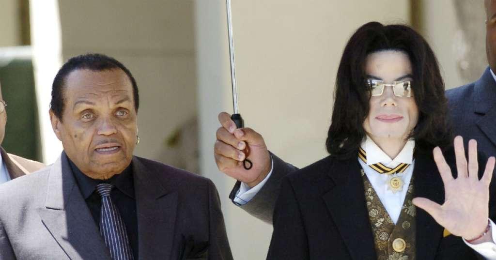 Sejumlah Radio di Berbagai Negara Tolak Putar Lagu Michael Jackson