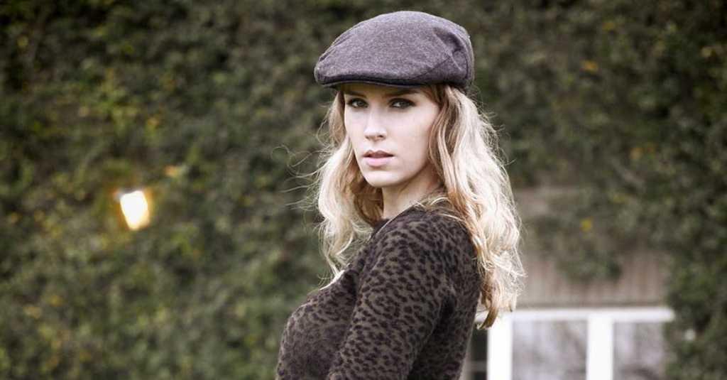 CEO Warner Bros Dituding Terlibat Skandal Demi Orbitkan Charlotte Kirk