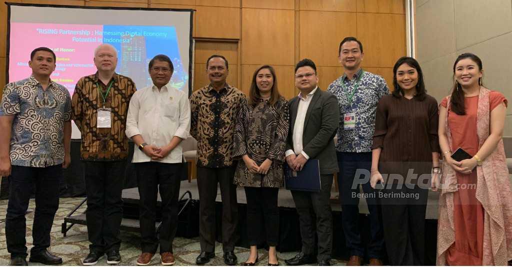 Indonesia-Singapura Jalin Kerja Sama Bikin Sekolah Coding Pertama