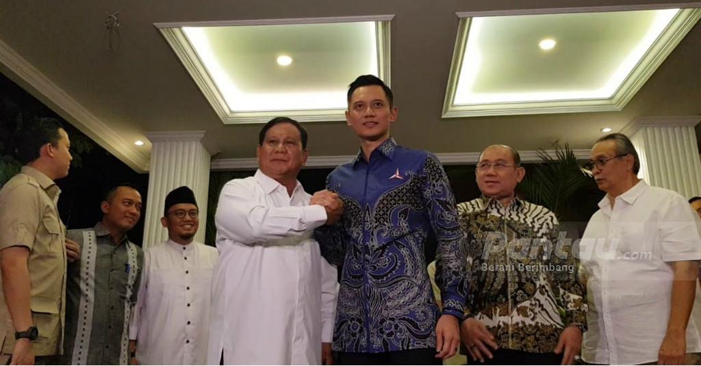 Pertemuan Prabowo dan AHY Bahas Perkembangan Kampanye dan Kondisi Ani