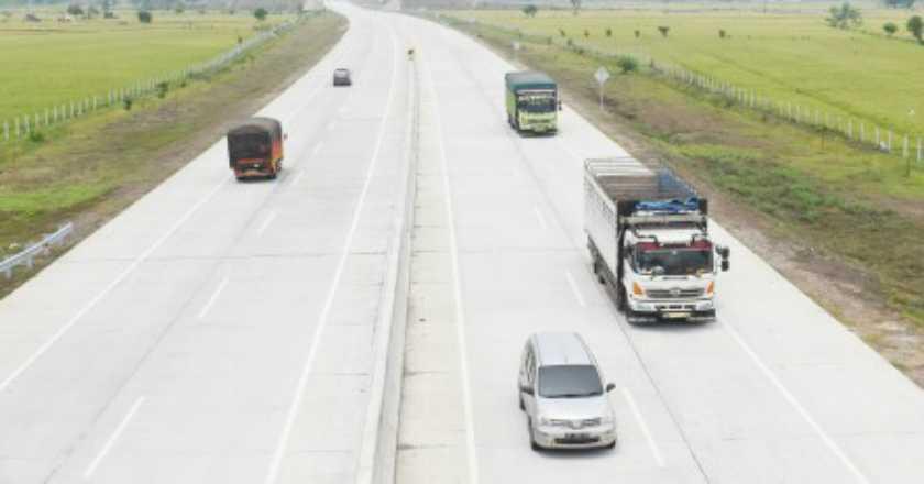 Jika Tiket Pesawat (Masih) Mahal, Mudik Lewat Tol Diprediksi Padat