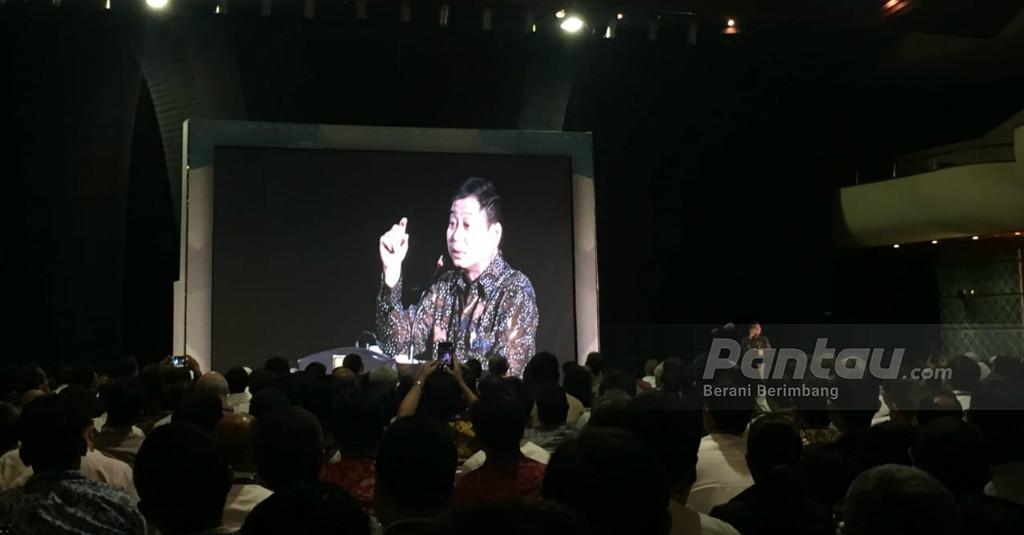 Minta Percepat Perkembangan Mobil Listrik, Jonan Sentil PLN