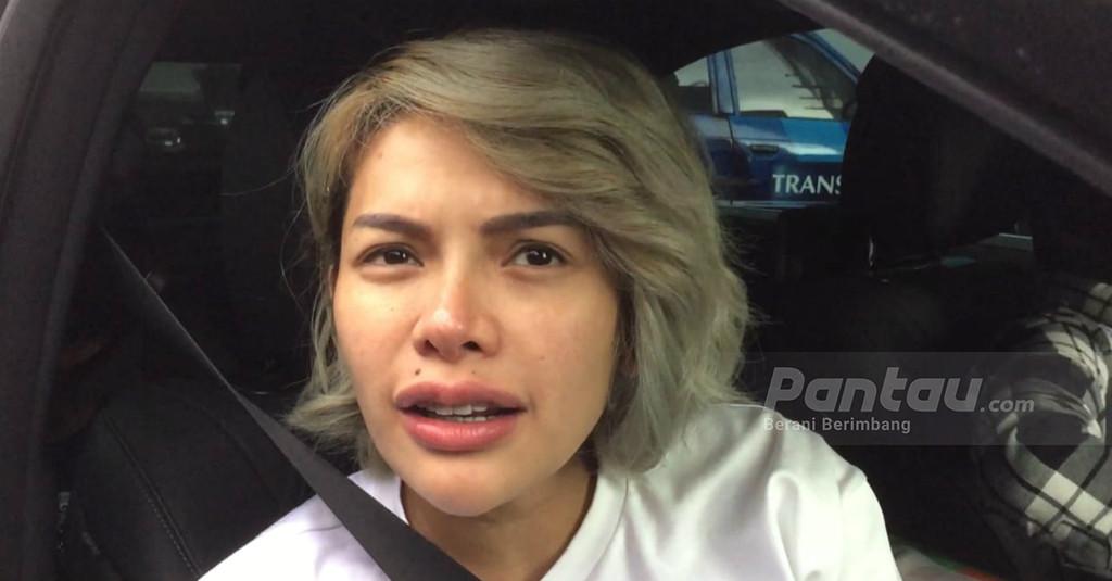 Nikita Mirzani Mencari Sosok Lelaki yang Bisa Meng-adzani Bayinya