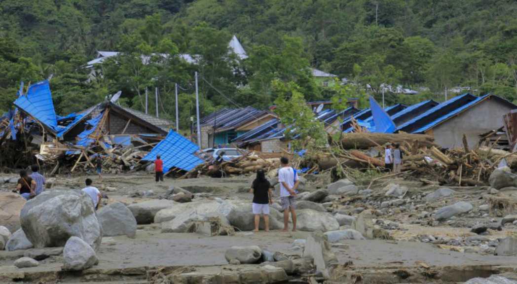 351 Rumah di Sentani Rusak Akibat Banjir Bandang