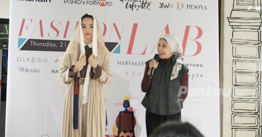 Sambut Ramadhan, Sayee Satukan Batik dengan Hanbok Korea