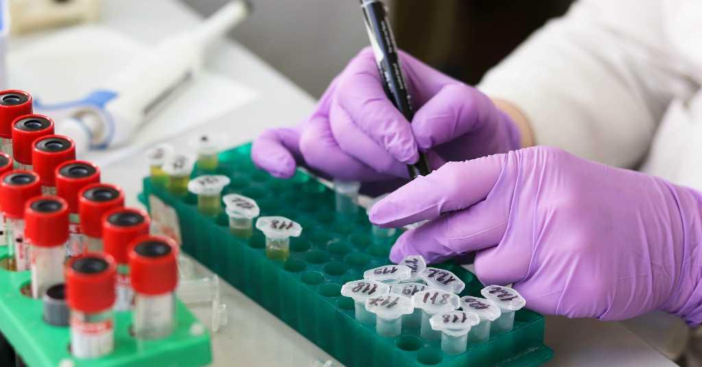 Penelitian Ungkap Kotoran Bayi Bisa Jadi Obat Kanker dan Diabetes?