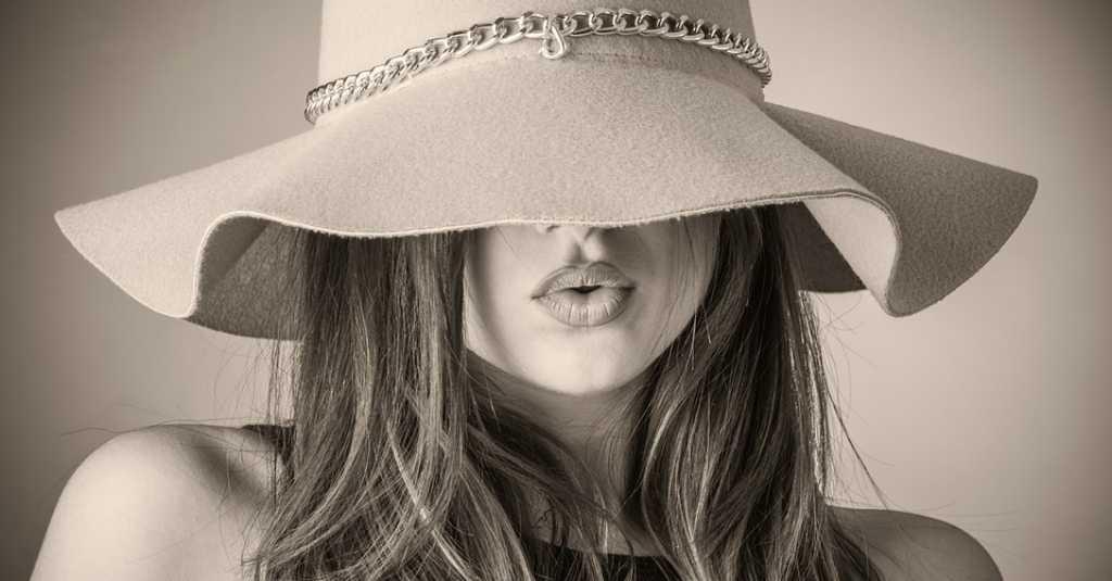 Milenials Jangan Ditiru! Wanita Ini Utang Ratusan Juta Demi Instagram