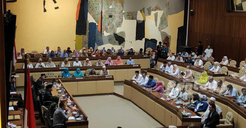 Amien Rais hingga Neno Warisman Kompak Hadir di DPR Bahas Masalah Ini