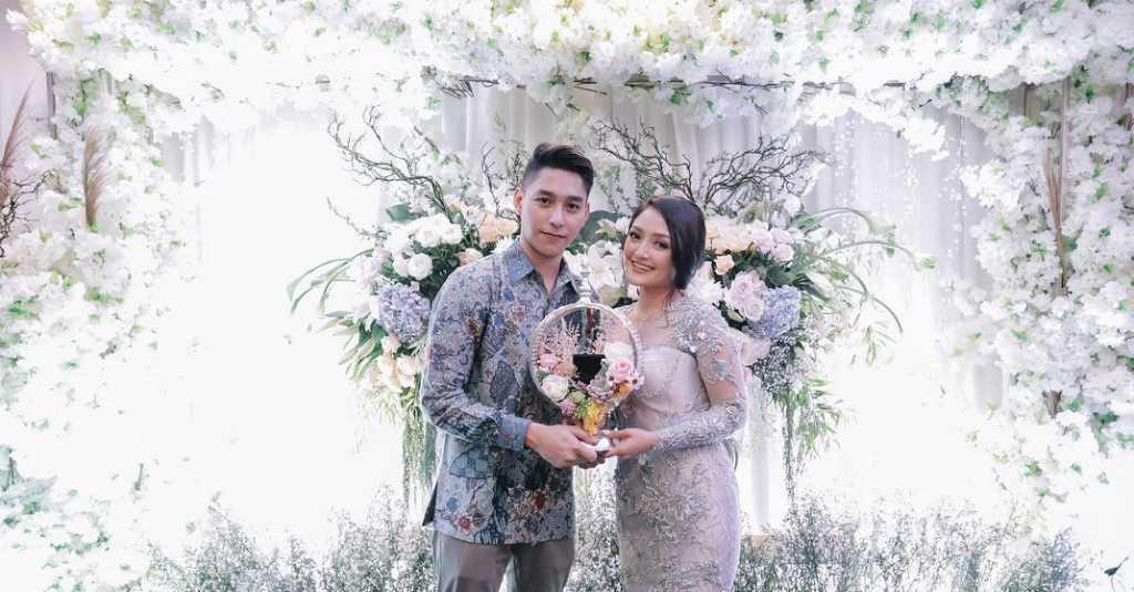 Siti Badriah dan Krisjiana Akan Menikah Setelah Lebaran di Pegunungan