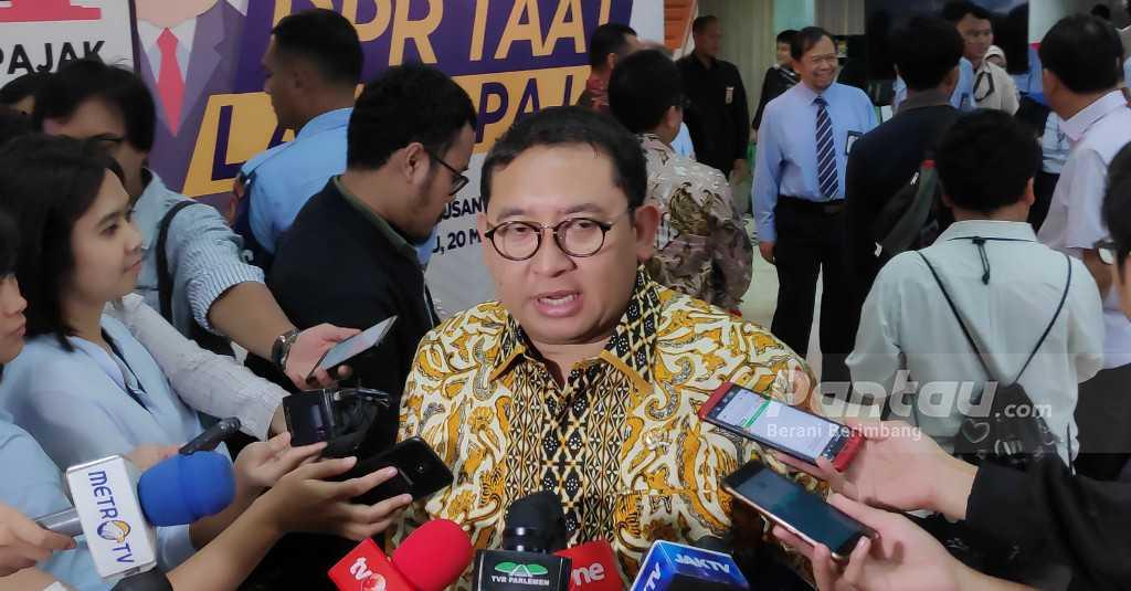 Kata Fadli Zon Tanggapi Survei CSIS yang Unggulkan Jokowi-Ma'ruf