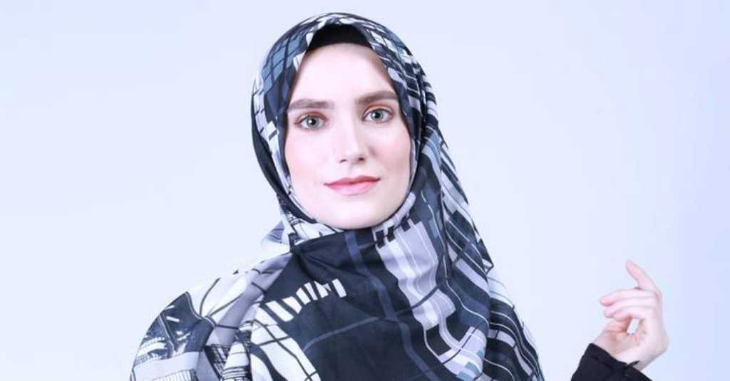 Cara Kenali Hijab Milikmu Merk Asli atau Tiruan