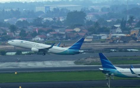Tarif Batas Bawah Tiket Pesawat Kelas Ekonomi Ditetapkan 35 Persen