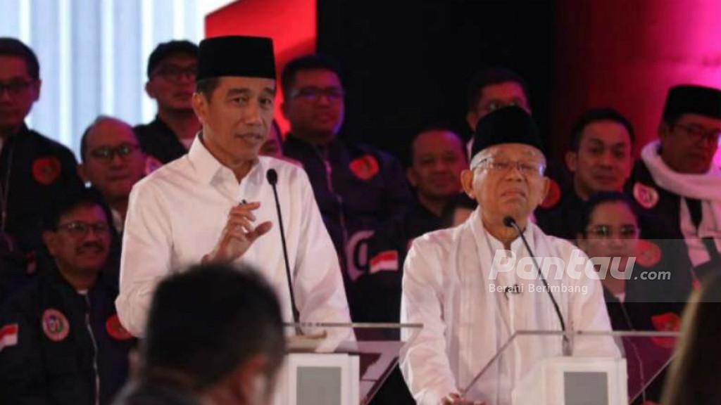 LSI Denny JA: Jelang Pilpres, Elektabilitas Jokowi-Ma'ruf Unggul Telak