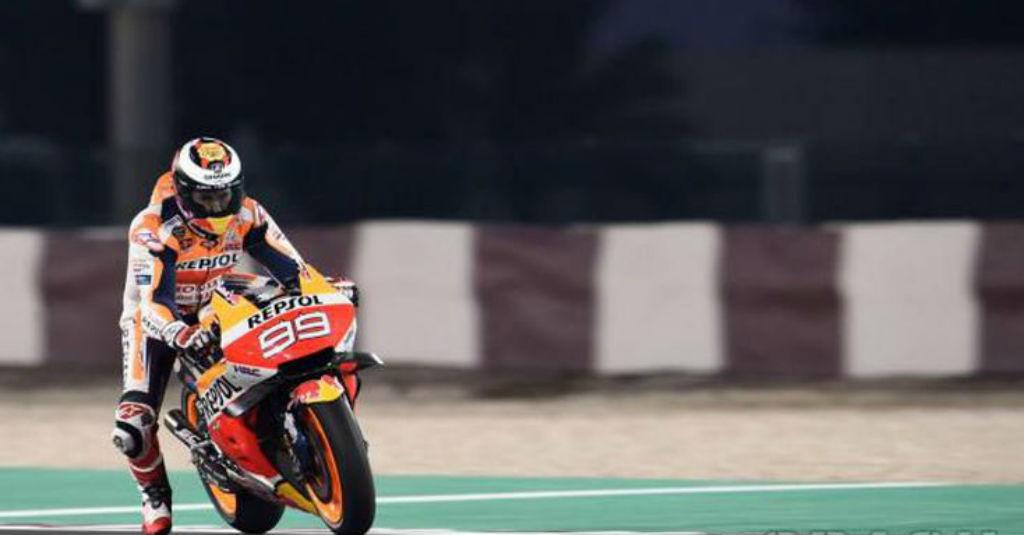 Duh! Lorenzo Lakukan Aksi Konyol di GP Argentina