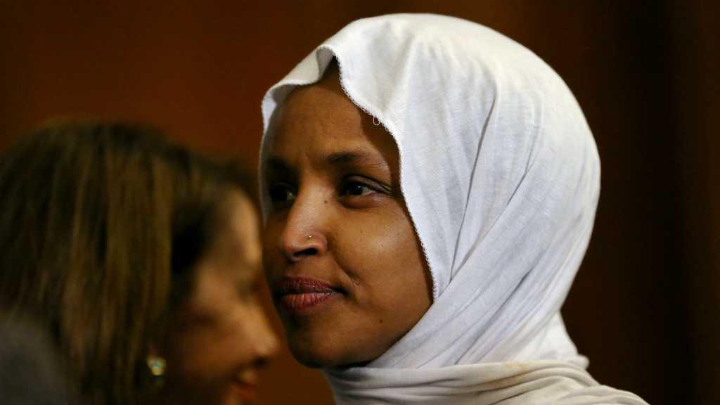 Anggota Kongres Ilhan Omar Mengaku Pernah Dapat Ancaman Bom