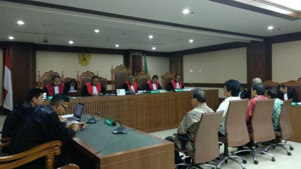 Terbukti Terima Suap Gatot Pujo, 4 Anggota DPRD Sumut Divonis 6 Tahun