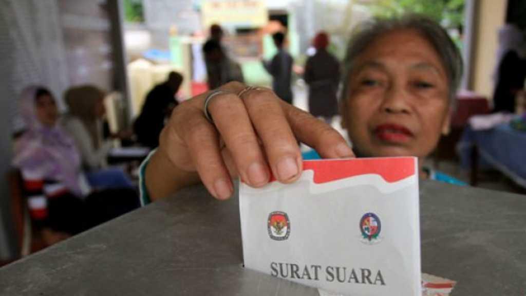 KPU Tegaskan Surat Suara Pemilu 2024 Tak Lagi Dilipat